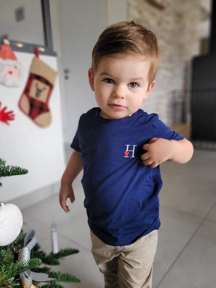 T-shirt Bleu Marine.