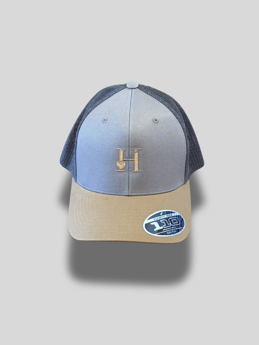 Casquette grise et beige