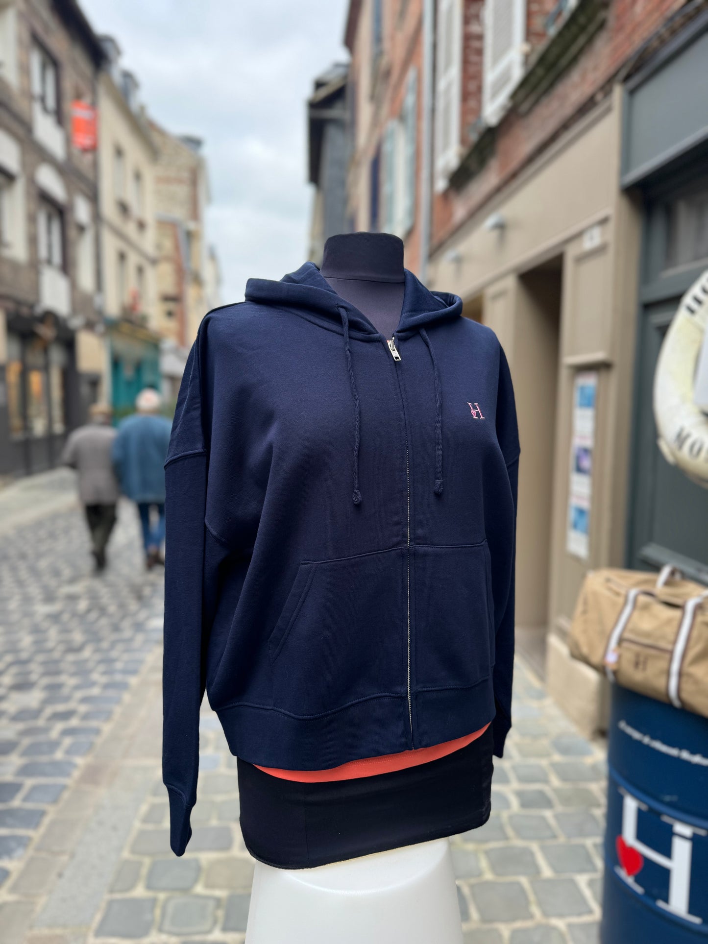 Zippé Capuche Femme