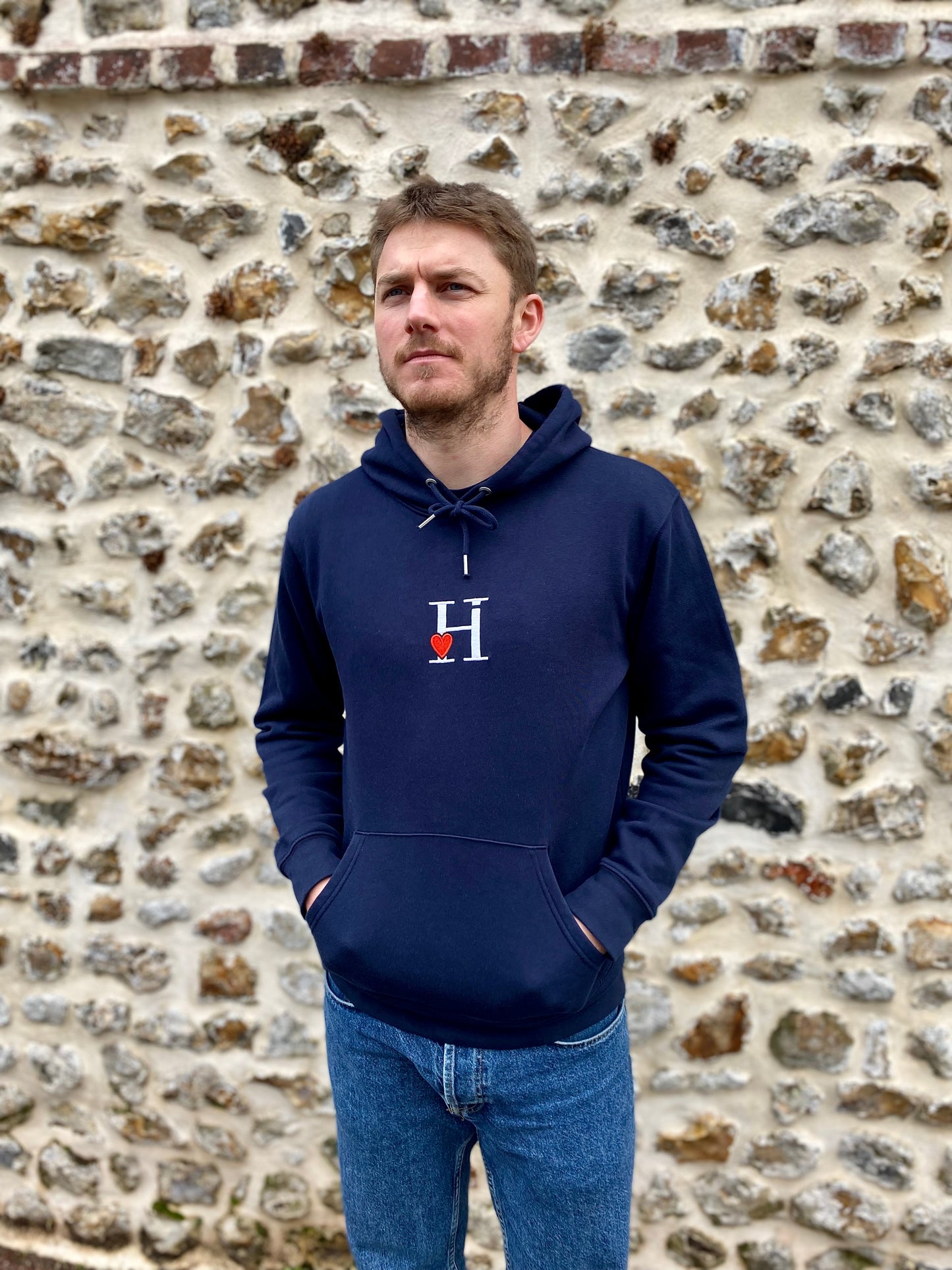 Sweat à Capuche Bleu marine.